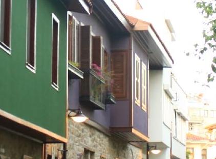 ویلای اوغورلو در کاله‌ایچی تاریخی آنتالیا تورنگار