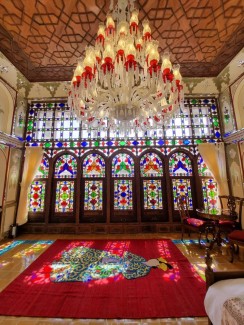 تور اصفهان هتل بوتیک عمارت شهسواراناز ساری