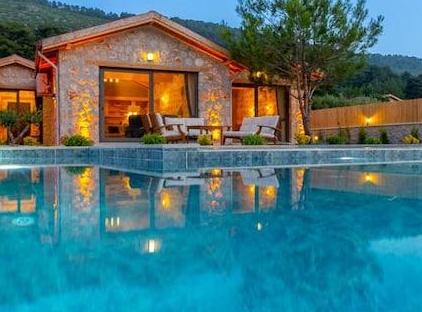 ویلا بلا تورنگار