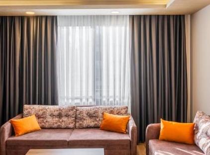 هتل گلدن ورلد سوئیت تورنگار