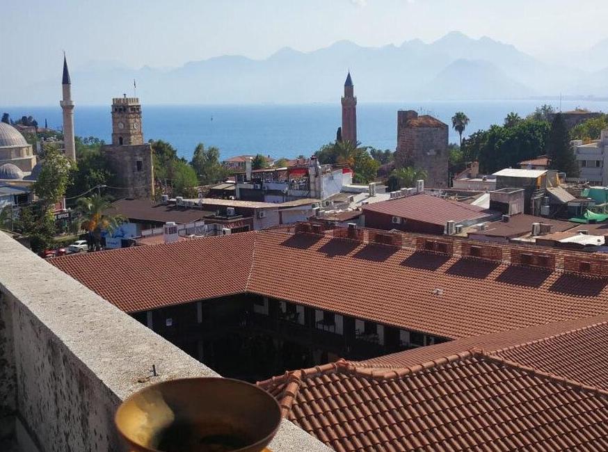 آپارتمان مرکز شهر قدیمی آنتالیا تورنگار