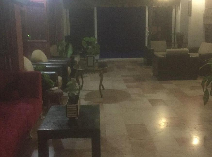 هتل لوگانو استاندارد اُدا تورنگار