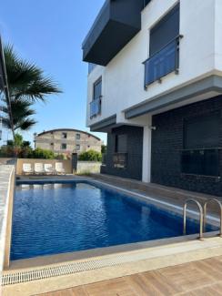 Antalya Lara Pool Dublex Suite