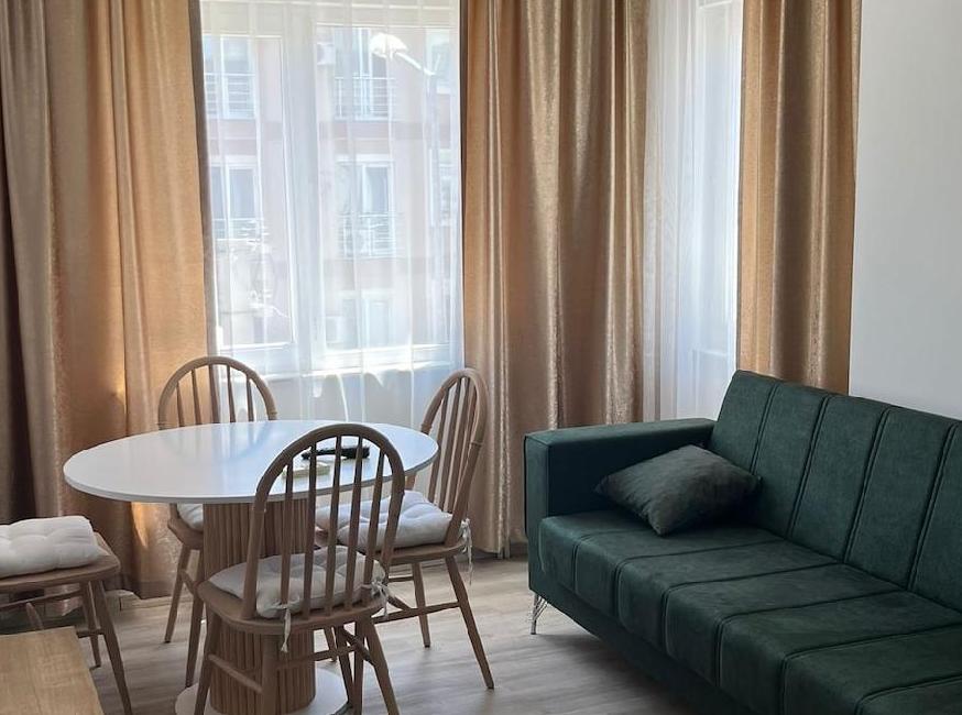 آپارتمان تمیز و شیک d:7 تورنگار