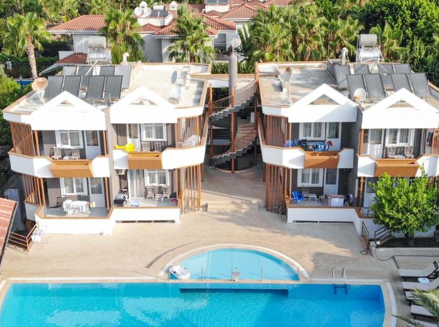 Tomris Apart Hotel تورنگار