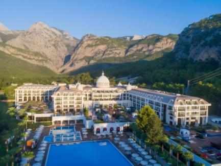 Amara Premier Palace Hotel