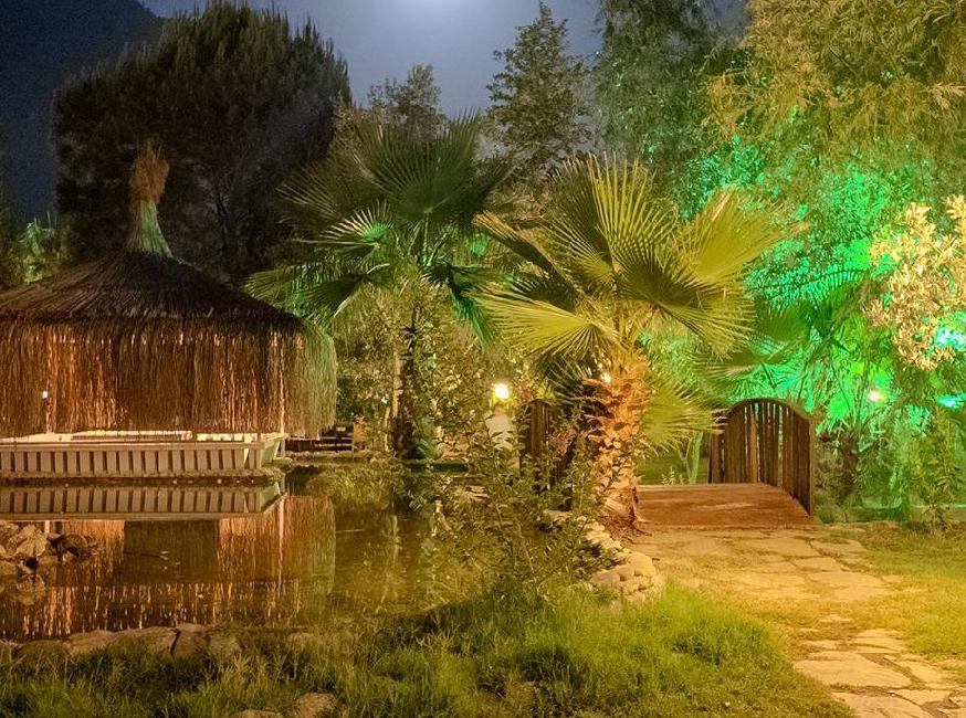 Luna Dorada Hotel تورنگار