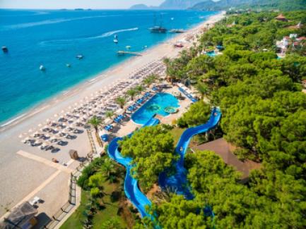 Pirate's Beach Club - Ultra All Inclusive