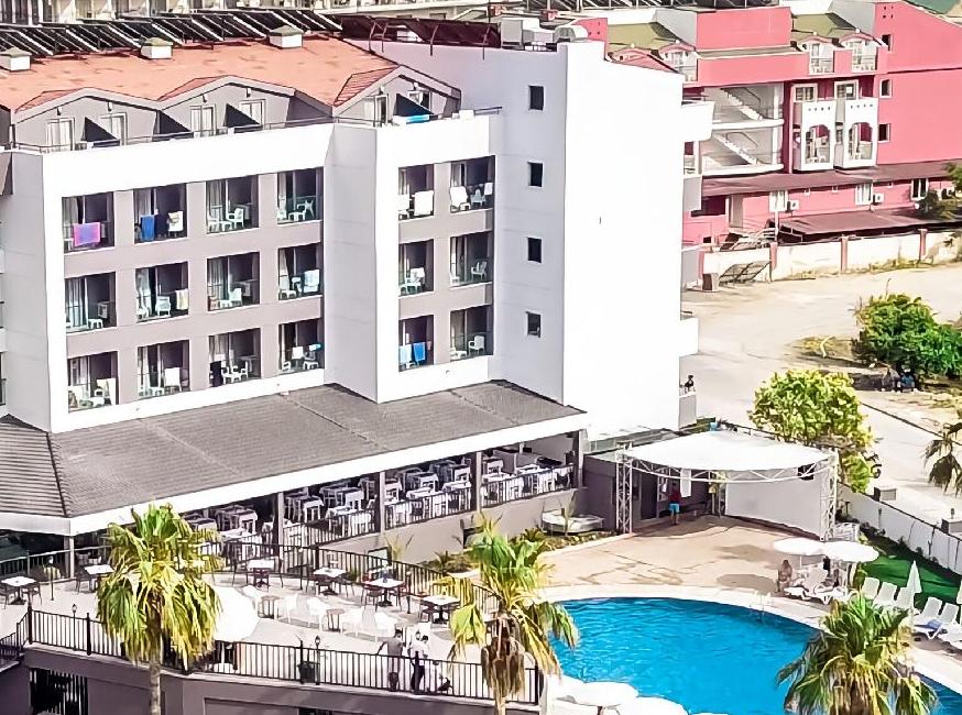 Istanbul Beach Hotel تورنگار