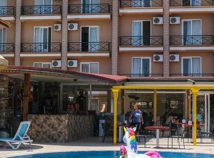 Beldibi Beach Hotel تورنگار