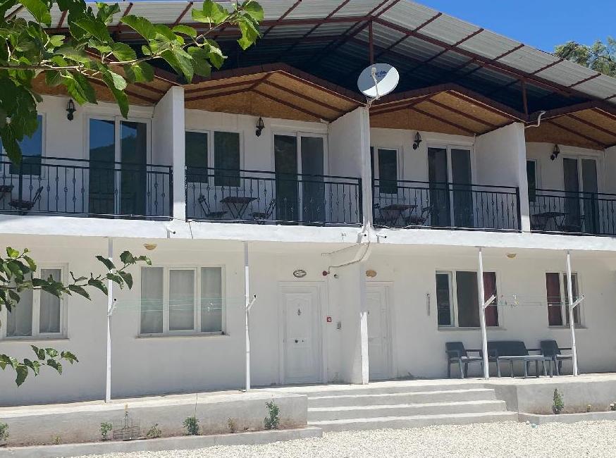 Aley's Home Apart تورنگار