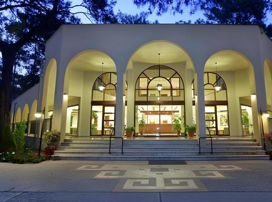 Champion Holiday Village تورنگار