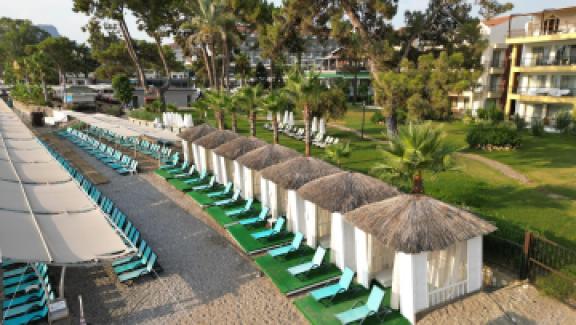 Crystal Aura Beach Resort & Spa - All Inclusive