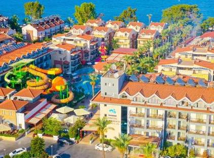 Crystal Aura Beach Resort & Spa - All Inclusive تورنگار
