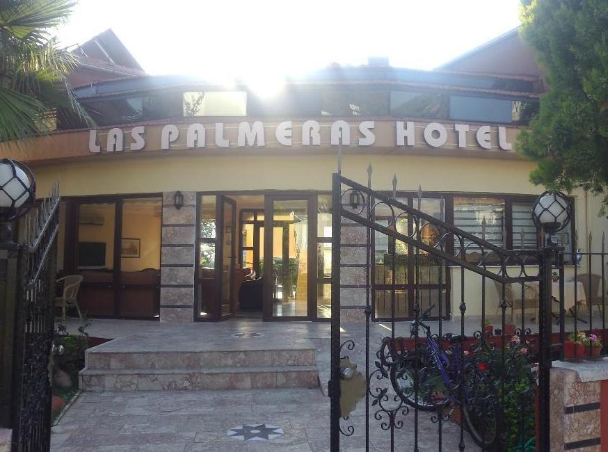 LAS PALMELAS HOTEL تورنگار