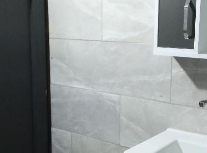 Lalin Suit Apart تورنگار