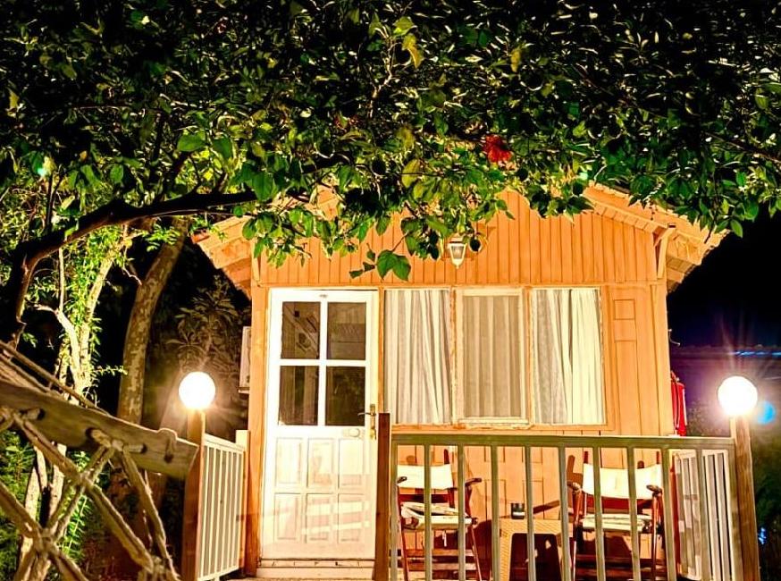 Okyanus Kıyısı bungalov çıralı تورنگار