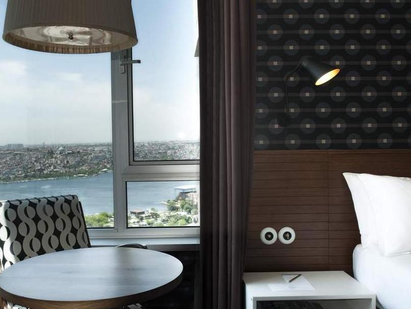 تور هتل مرمرا پرا استانبول تورنگار