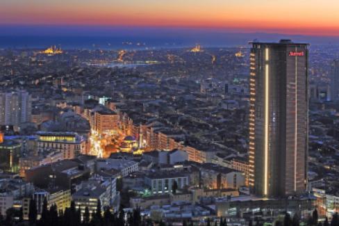 تور هتل ماریوت استانبول شیشلی