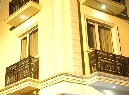تور هتل سمبول استانبول تورنگار
